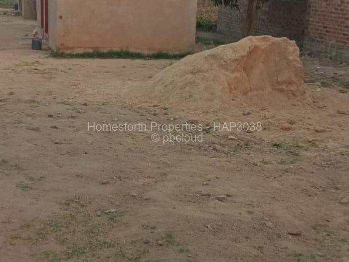 1 Bedroom House for Sale in Budiriro, Harare