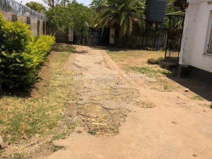 3 Bedroom House for Sale in Ashdown Park, Harare