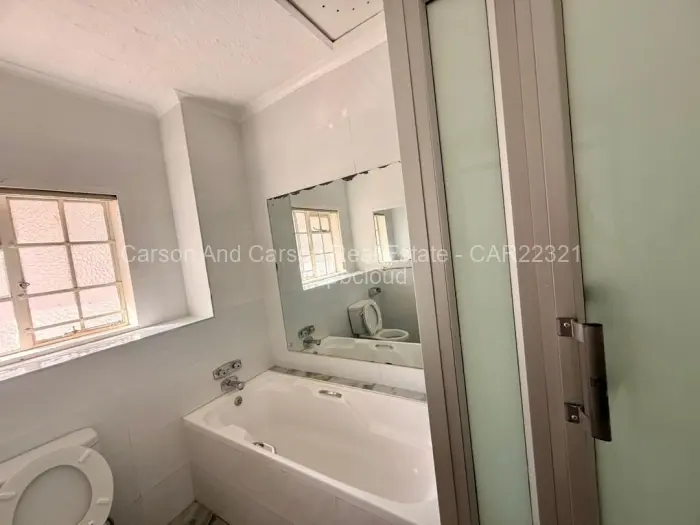 Flat/Apartment to Rent in Avenues