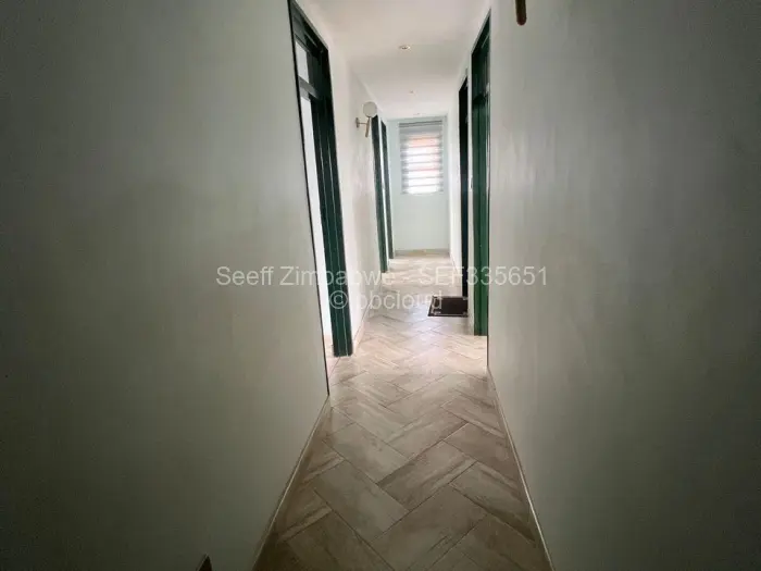 6 Bedroom House to Rent in Goodhope, Harare