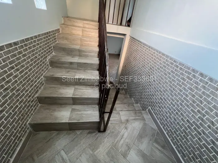 6 Bedroom House to Rent in Goodhope, Harare