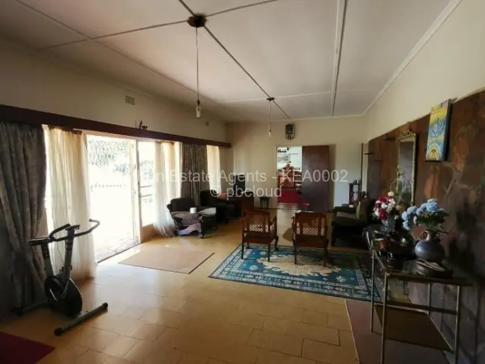 3 Bedroom House for Sale in Newton West, Bulawayo