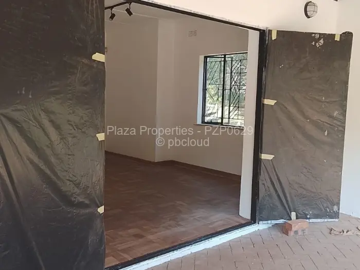 Retail/Shop to Rent in Vainona