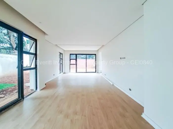 Townhouse/Cluster for Sale in Mount Pleasant, Harare
