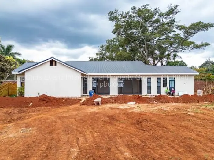 Townhouse/Cluster for Sale in Mount Pleasant, Harare