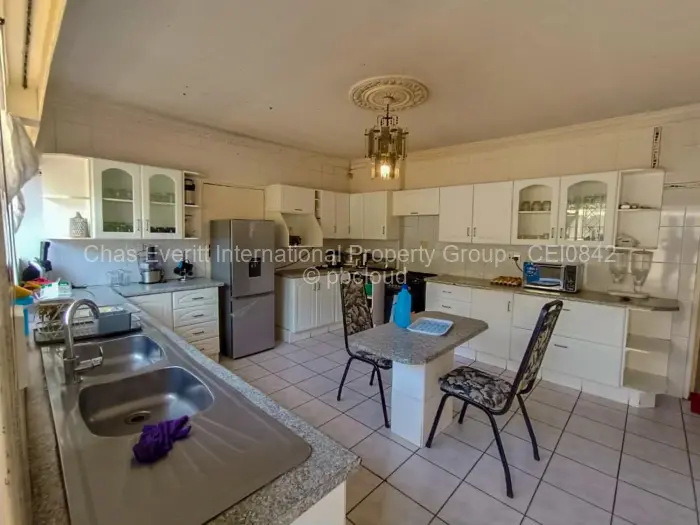 4 Bedroom House for Sale in Zimre Park, Harare