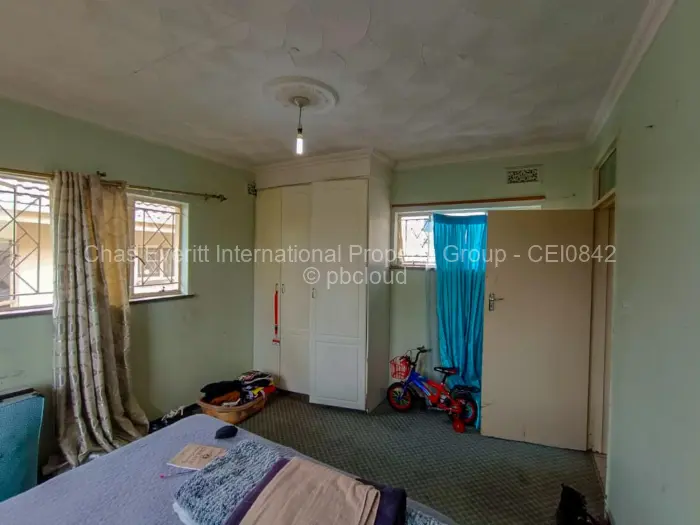 4 Bedroom House for Sale in Zimre Park, Harare