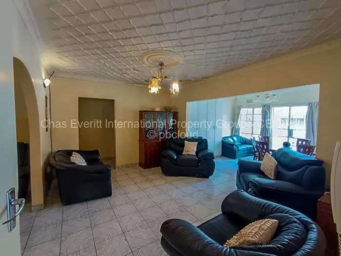 4 Bedroom House for Sale in Zimre Park, Harare