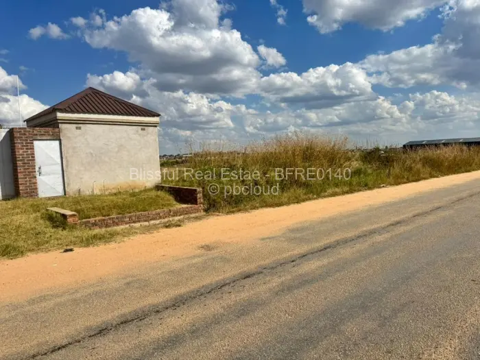 Industrial Stand for Sale in Damofalls, Damofalls