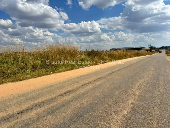 Industrial Stand for Sale in Damofalls, Damofalls