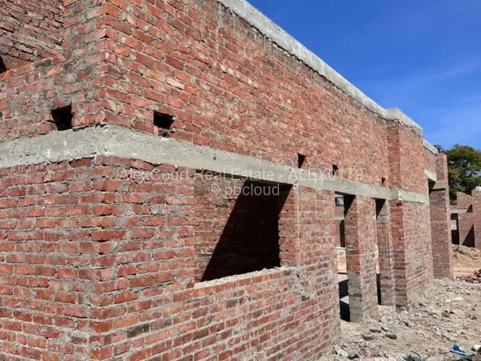Townhouse/Cluster for Sale in Greencroft, Harare