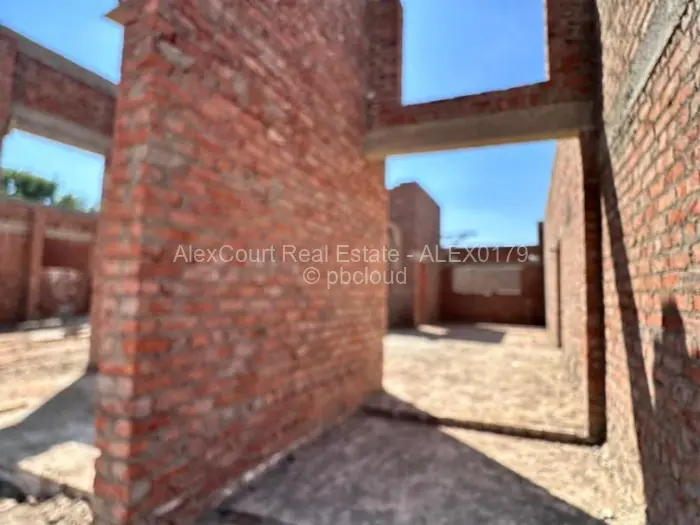 Townhouse/Cluster for Sale in Greencroft, Harare
