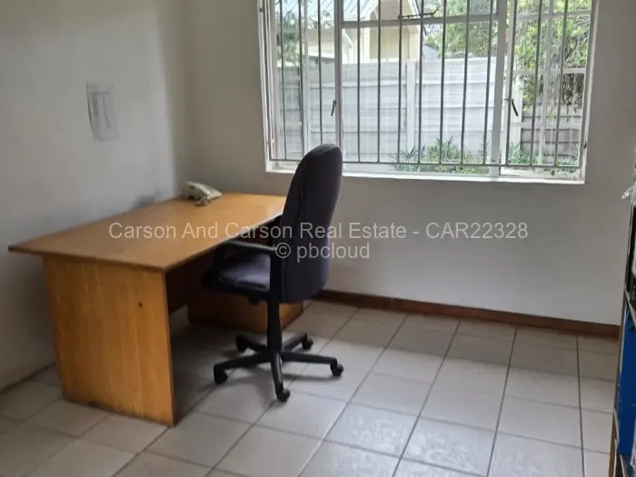 6 Bedroom House to Rent in Mount Pleasant