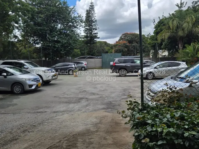 6 Bedroom House to Rent in Mount Pleasant
