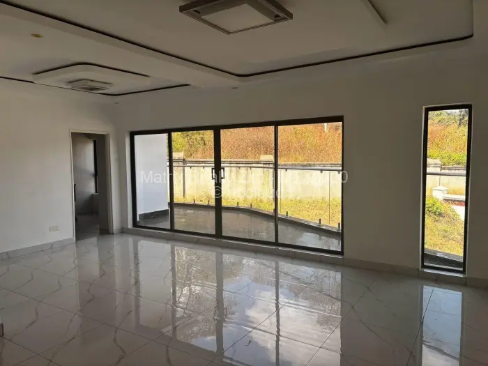 Townhouse/Cluster for Sale in Borrowdale, Harare