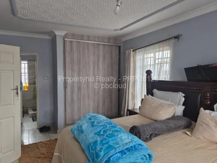 4 Bedroom House for Sale in Granary Park, Harare