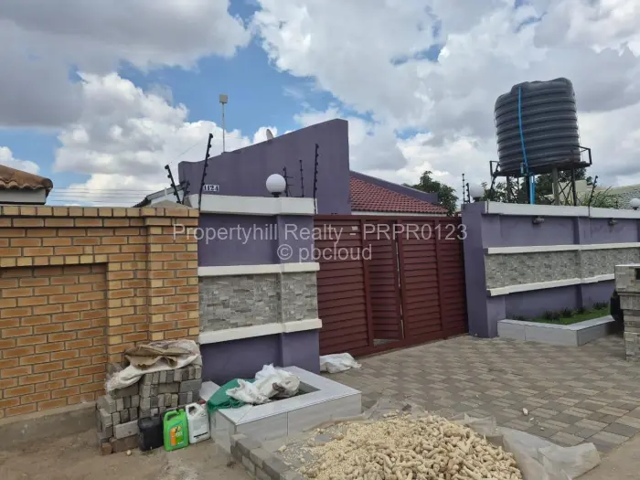 4 Bedroom House for Sale in Granary Park, Harare
