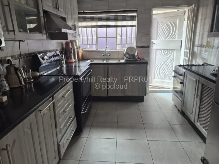 4 Bedroom House for Sale in Granary Park, Harare