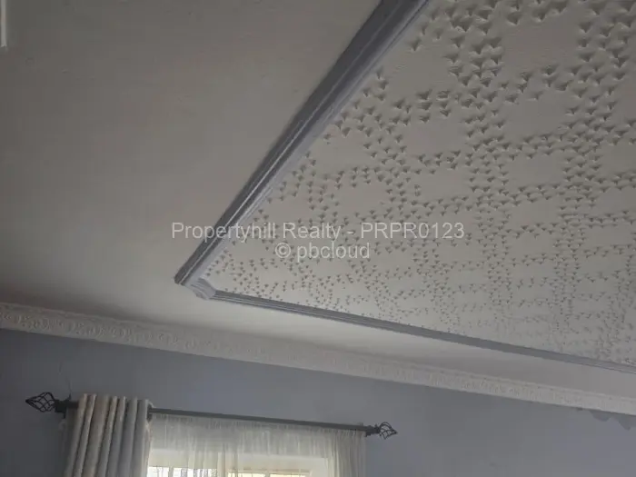 4 Bedroom House for Sale in Granary Park, Harare