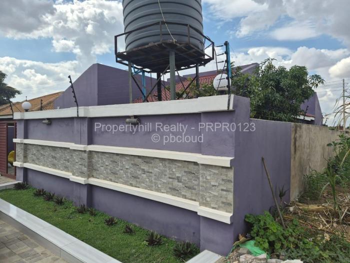 4 Bedroom House for Sale in Granary Park, Harare