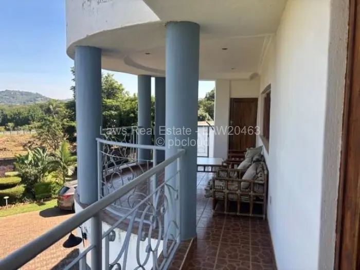 10 Bedroom House for Sale in Borrowdale Brooke, Harare