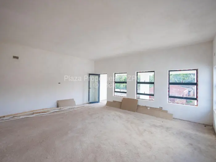 7 Bedroom House for Sale in Borrowdale West, Harare