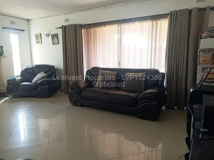 3 Bedroom House for Sale in Bluff Hill, Harare