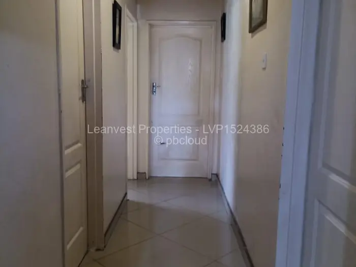 3 Bedroom House for Sale in Bluff Hill, Harare