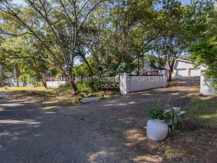 4 Bedroom House to Rent in Glen Lorne