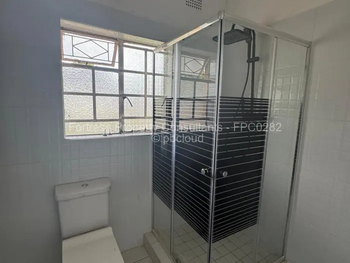 3 Bedroom House to Rent in Braeside