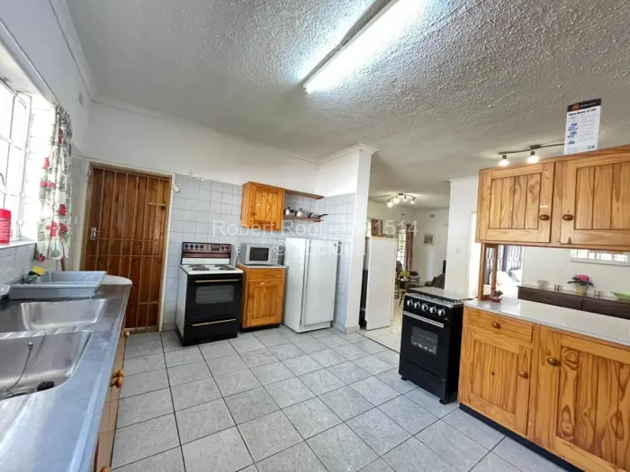 2 Bedroom Cottage/Garden Flat to Rent in Kambanji