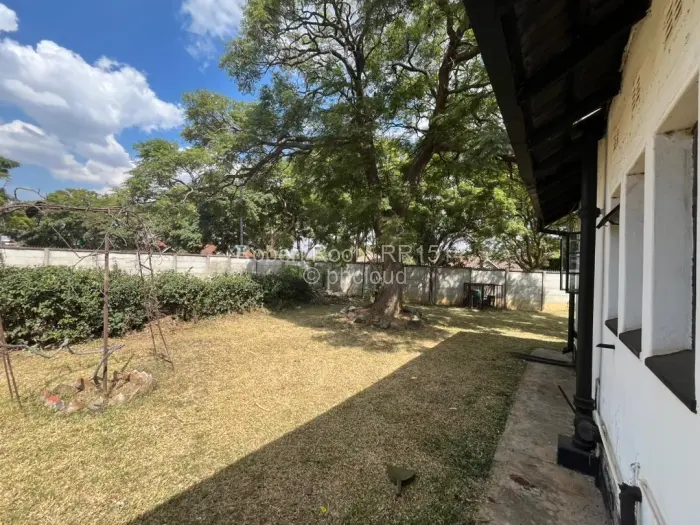 2 Bedroom Cottage/Garden Flat to Rent in Kambanji
