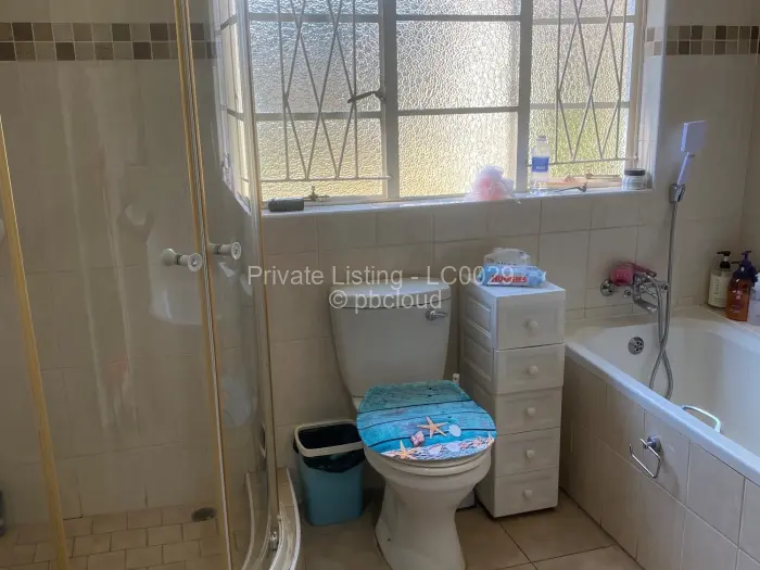 2 Bedroom Cottage/Garden Flat to Rent in Chisipite, Harare