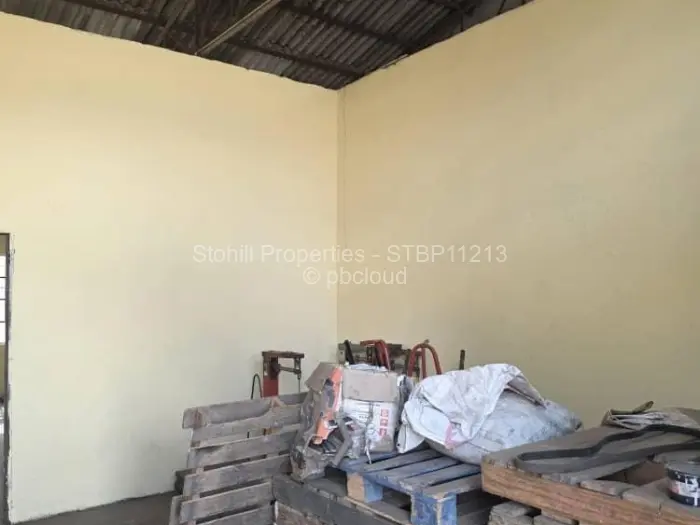 Warehouse/Industrial for Sale in Norton, Norton