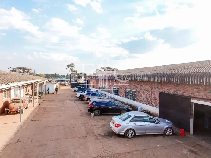 Warehouse/Industrial for Sale in Bluff Hill, Harare