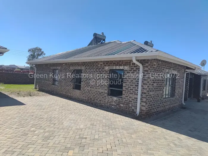 Townhouse/Cluster for Sale in Marlborough, Harare