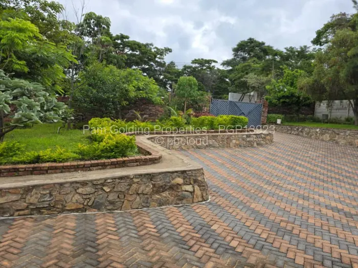 4 Bedroom House for Sale in Helensvale, Harare