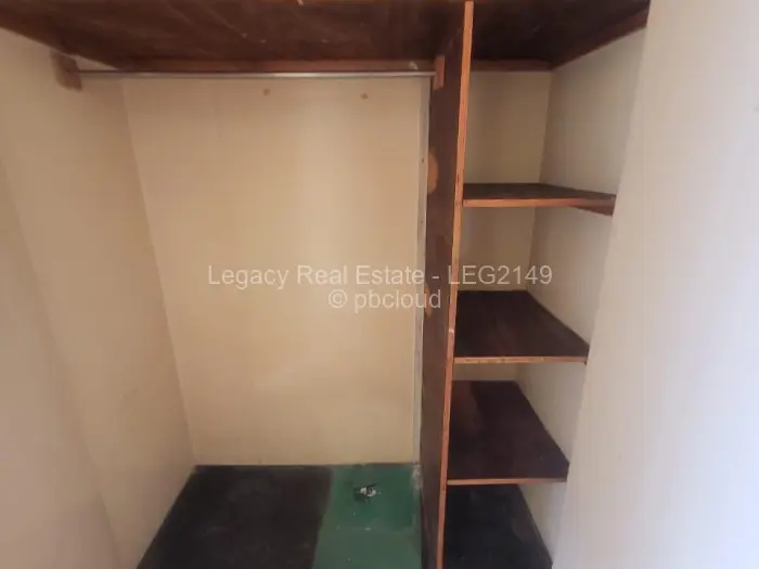 Flat/Apartment to Rent in Avenues