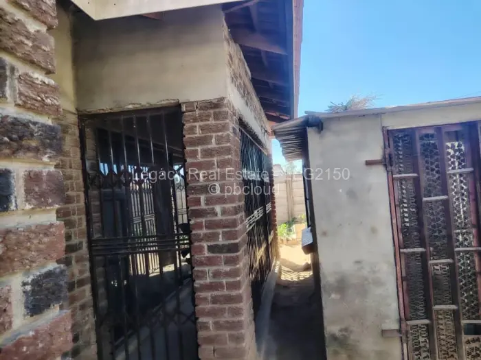 4 Bedroom House to Rent in Waterfalls