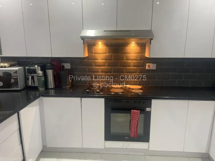 3 Bedroom Cottage/Garden Flat to Rent in Arlington