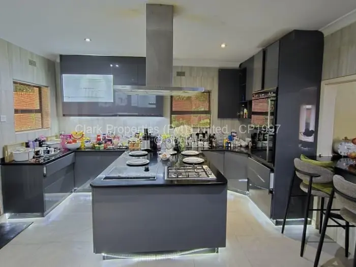 4 Bedroom House to Rent in Marlborough
