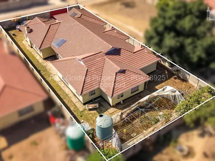 5 Bedroom House for Sale in Zimre Park, Harare