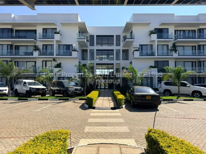 Flat/Apartment to Rent in Borrowdale West