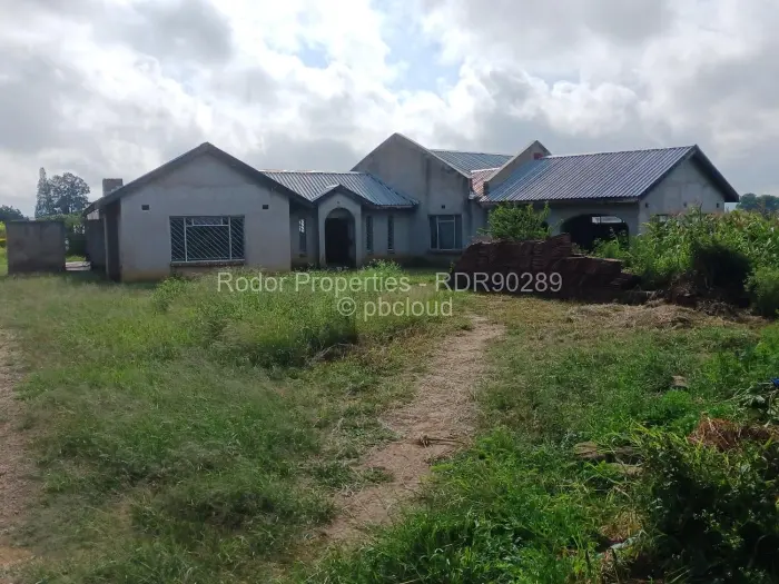 3 Bedroom House for Sale in Willsgrove, Bulawayo
