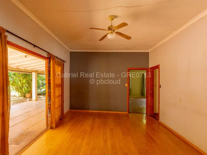 Other Commercial to Rent in Borrowdale
