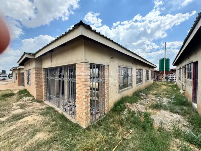 3 Bedroom House to Rent in Southview Park