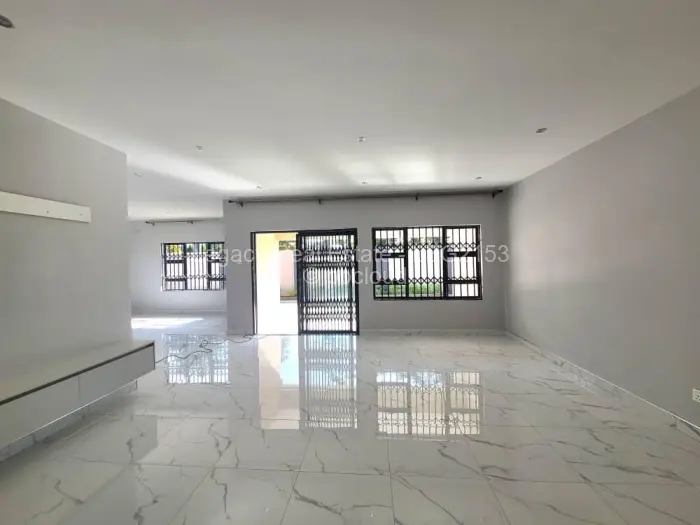 3 Bedroom House to Rent in Bluff Hill
