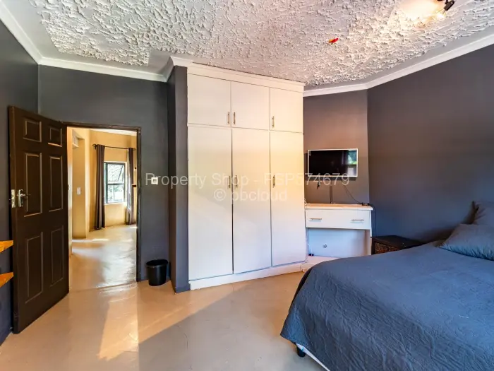 5 Bedroom House for Sale in Pomona, Harare