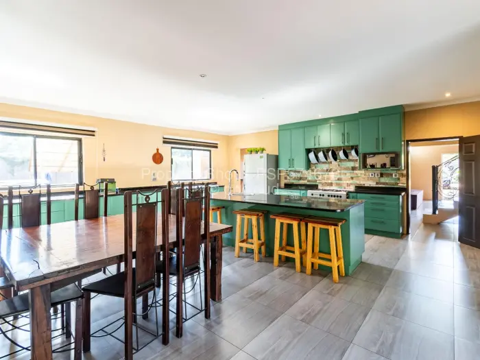 5 Bedroom House for Sale in Pomona, Harare
