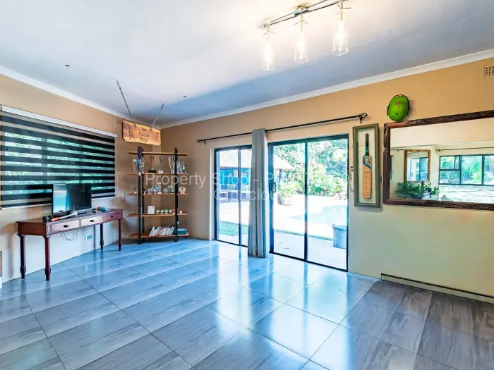 5 Bedroom House for Sale in Pomona, Harare